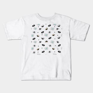 Beauty blue eyes Kids T-Shirt